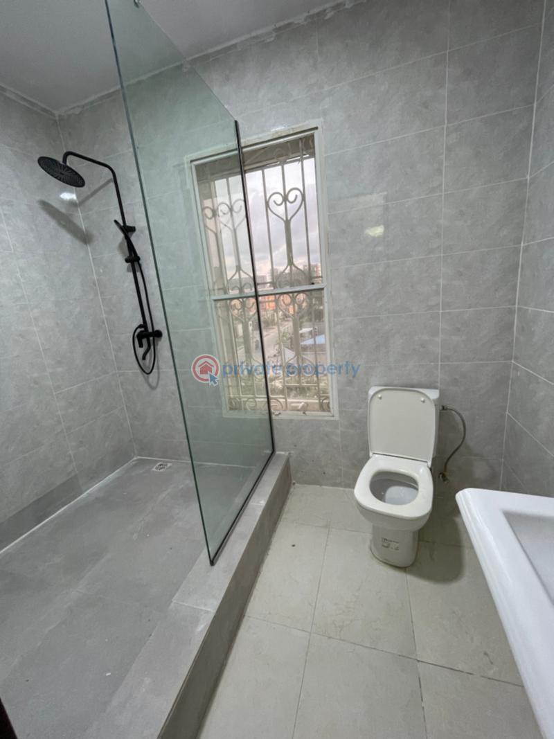 2 bedroom Block Of Flats For Rent Ayinde Akinmade Street Off Admiralty Way Lekki Phase 1 Lagos - 4