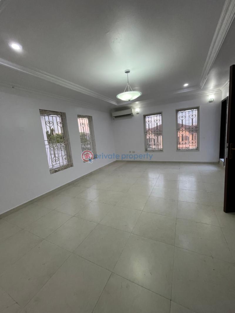 2 bedroom Block Of Flats For Rent Ayinde Akinmade Street Off Admiralty Way Lekki Phase 1 Lagos - 13