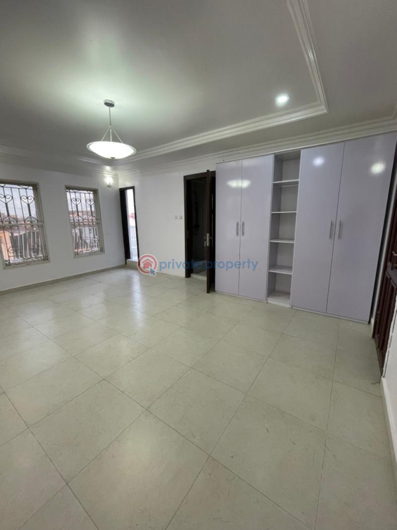 2 bedroom Block Of Flats For Rent Ayinde Akinmade Street Off Admiralty Way Lekki Phase 1 Lagos - 8
