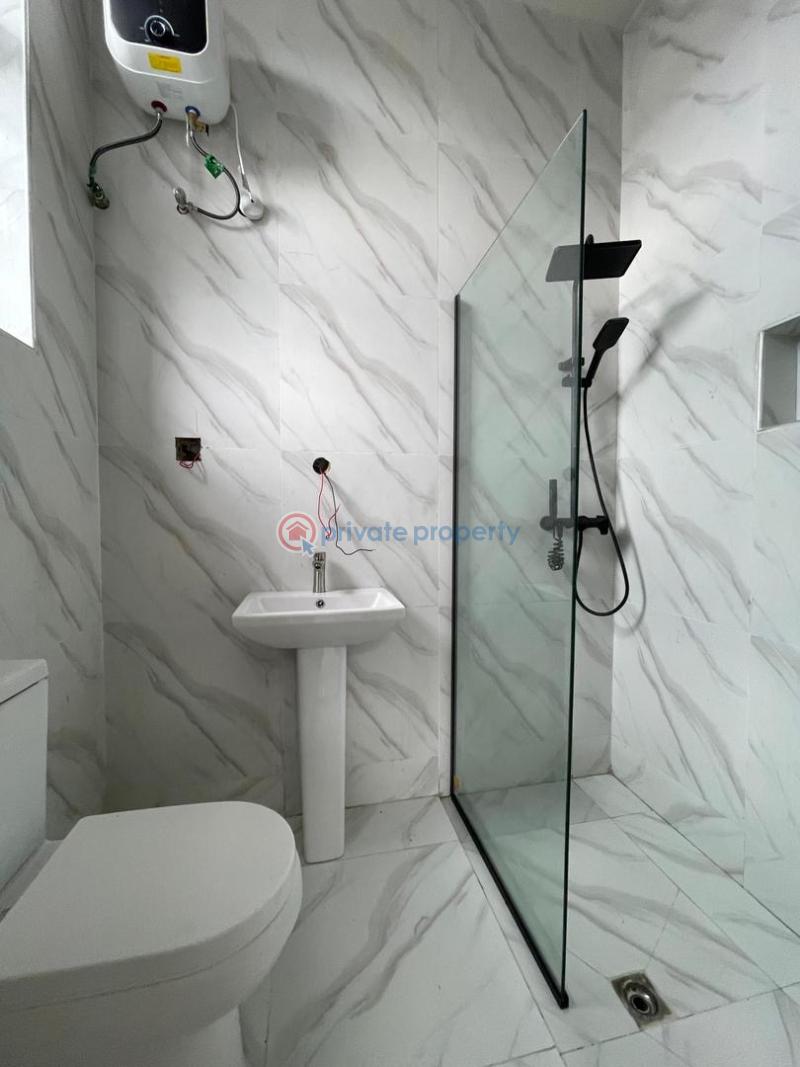 Luxurious duplex with cinema & swimming pool* - 4 5 bedroom Detached Duplex For Sale Chevron Lekki Lekki Lagos - 4