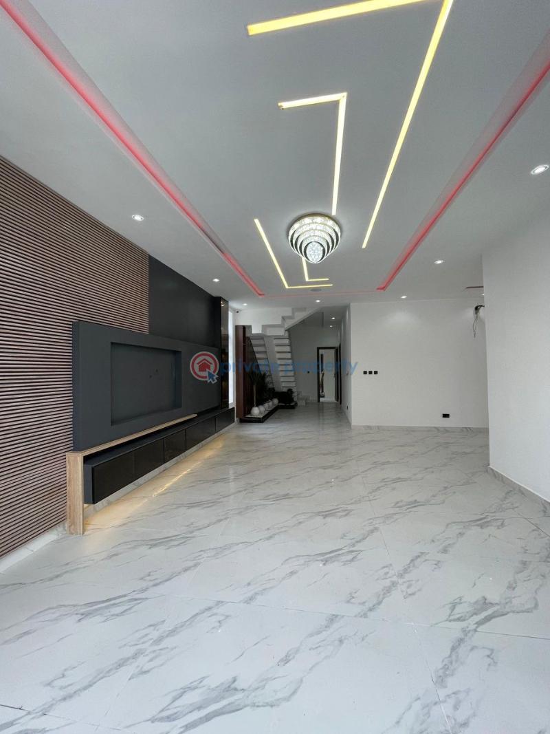Luxurious duplex with cinema & swimming pool* - 21 5 bedroom Detached Duplex For Sale Chevron Lekki Lekki Lagos - 21