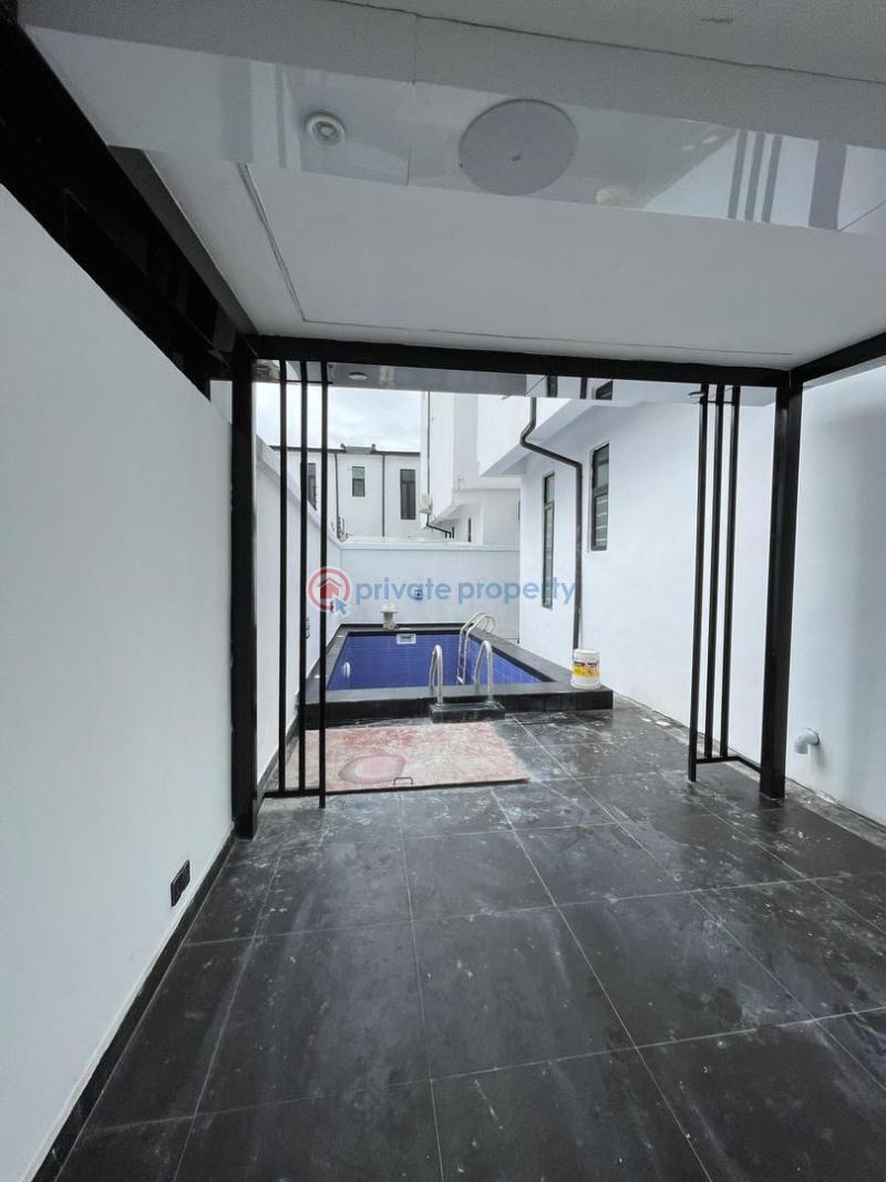 Luxurious duplex with cinema & swimming pool* - 5 5 bedroom Detached Duplex For Sale Chevron Lekki Lekki Lagos - 5