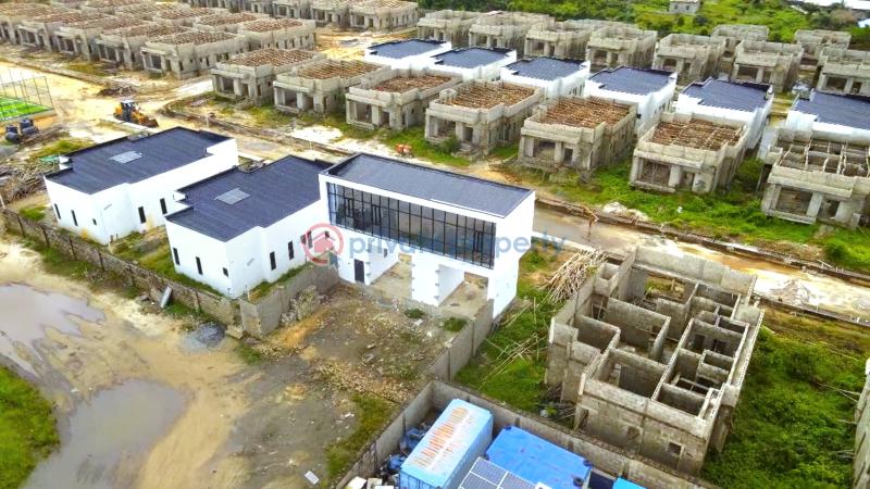 3 bedroom Detached Bungalow For Sale Igando, Ibeju Lekki Lekki Expressway Lagos - 0