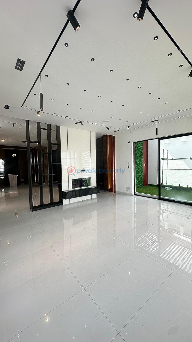 6 bedroom Detached Duplex For Sale Chevron Drive Lekki Lagos - 20