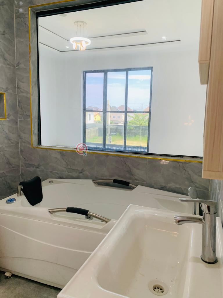 5 bedroom Duplex For Sale Ajah Lagos - 5