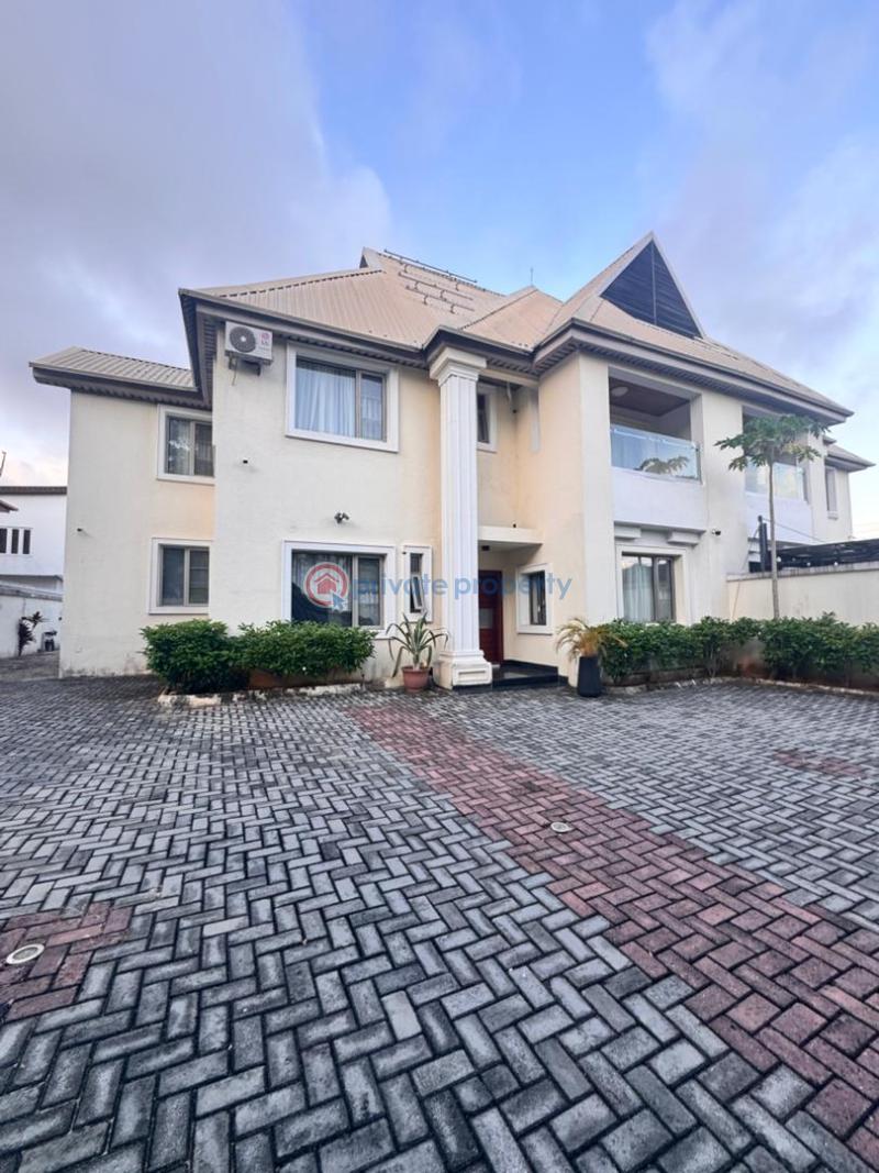 4 bedroom Duplex Short let Lekki Phase 1 Lekki Lagos - 0