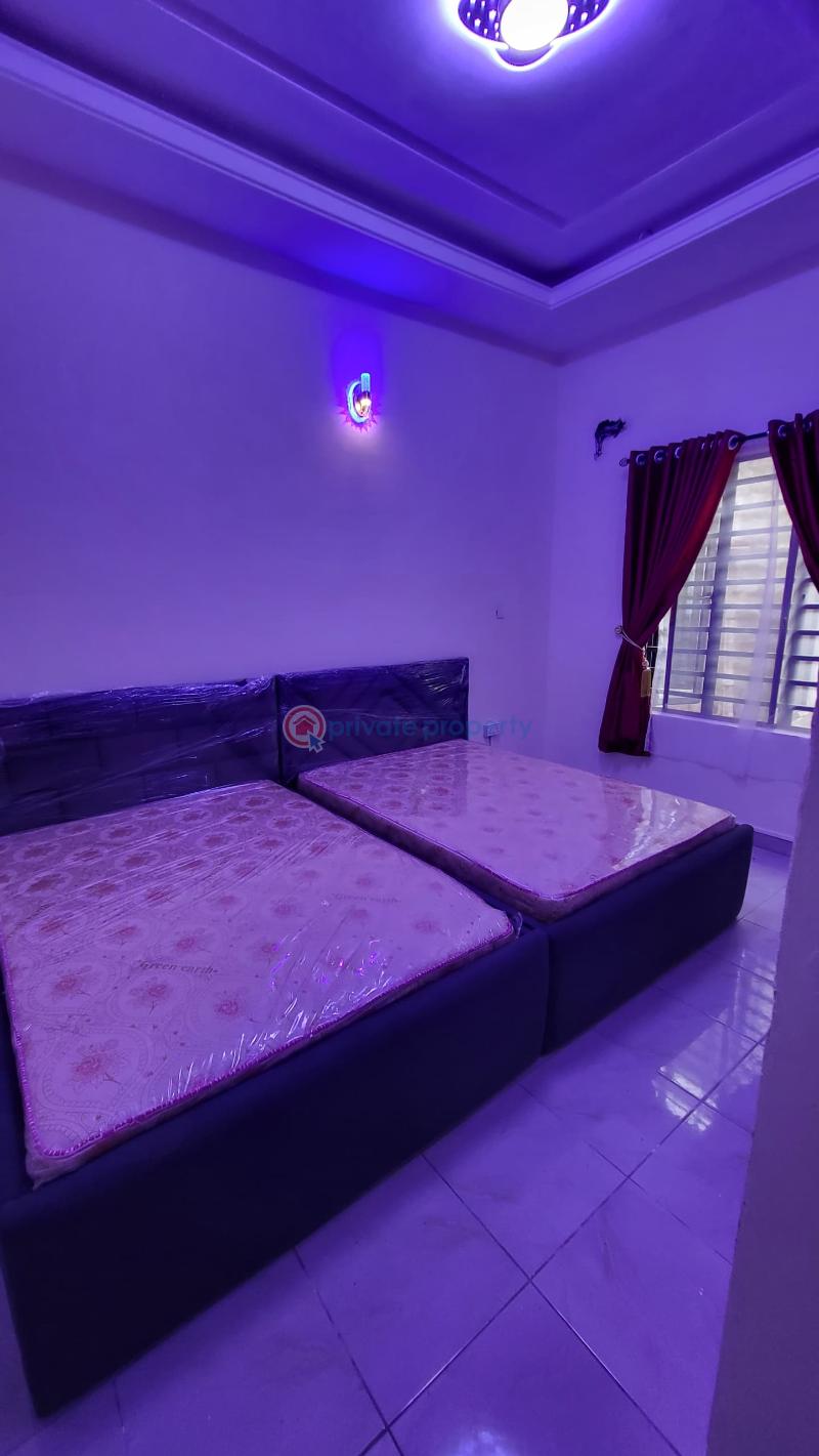 Luxurious fully furnished mini flat apartment - 2 1 bedroom Mini Flat For Rent Ologolo Lekki Phase 1 Lagos - 2