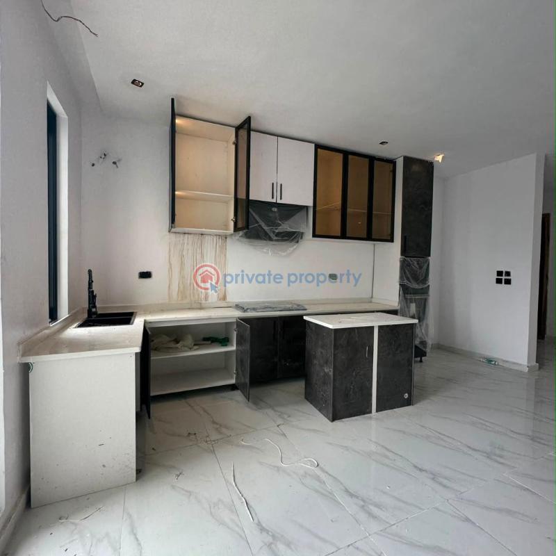 2 bedroom Block Of Flats For Sale Freedom Way Lekki Lagos - 15