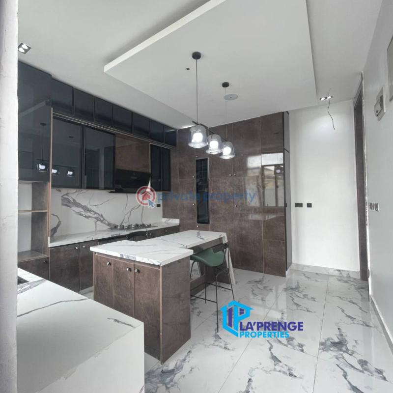 5 bedroom Detached Duplex For Sale Osapa Axis Osapa Lekki Lagos - 7