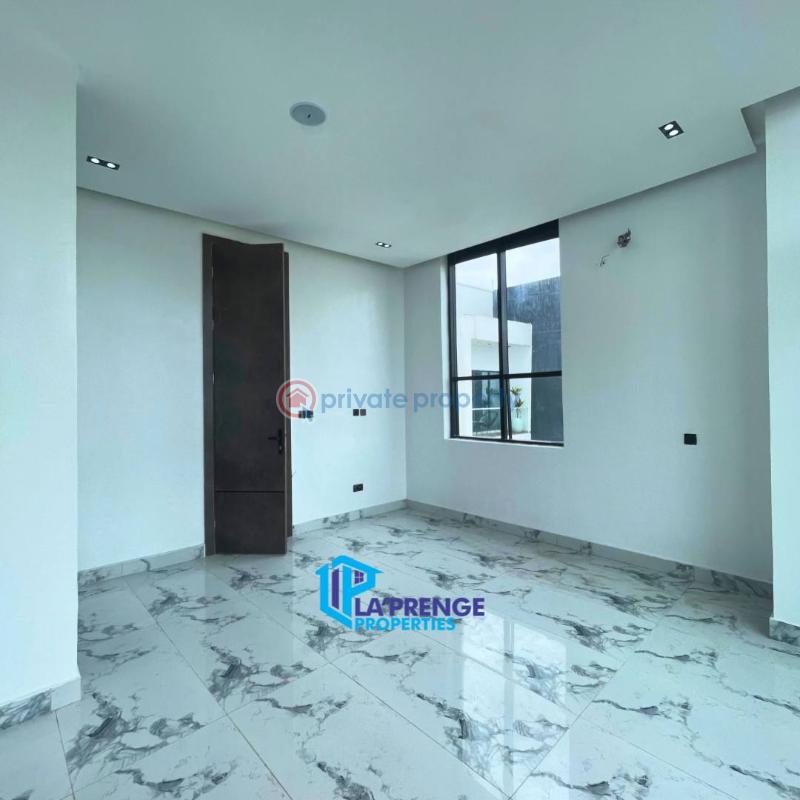 5 bedroom Detached Duplex For Sale Osapa Axis Osapa Lekki Lagos - 13