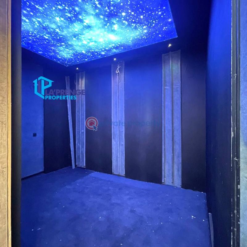 5 bedroom Detached Duplex For Sale Osapa Axis Osapa Lekki Lagos - 12