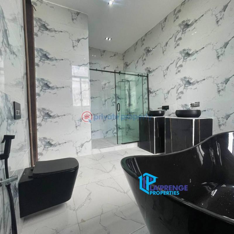 5 bedroom Detached Duplex For Sale Osapa Axis Osapa Lekki Lagos - 17
