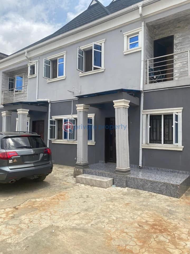10 bedroom House For Sale Akowonjo Alimosho Lagos - 6