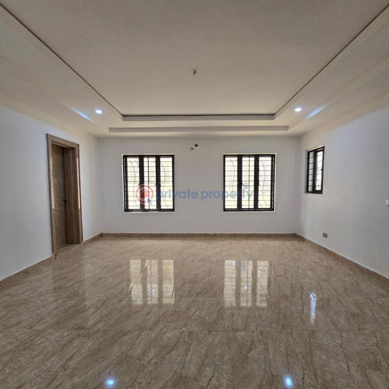 5 bedroom Detached Duplex For Sale Jahi Abuja Phase 2  - 2