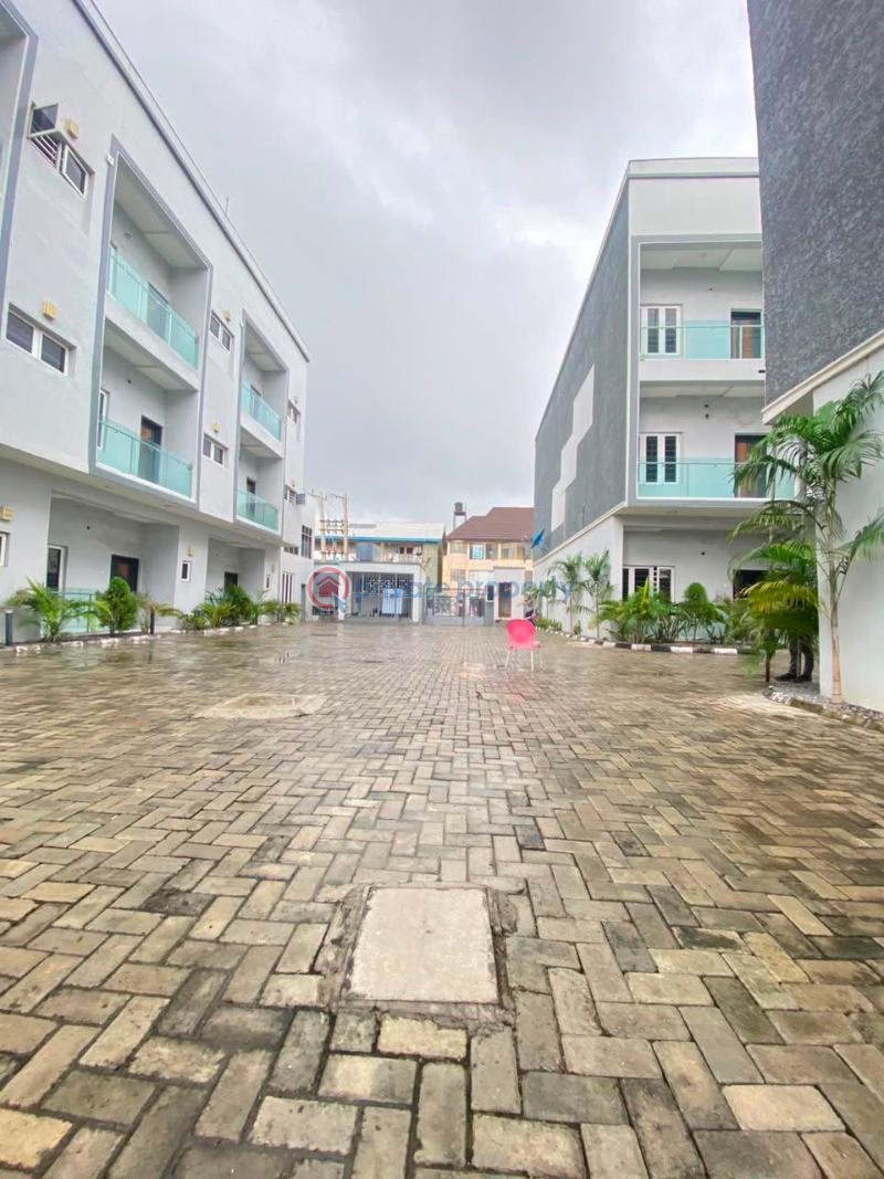 1 bedroom Shared Apartment For Rent Mobil Road Estate Ilaje Ajah Lagos - 2