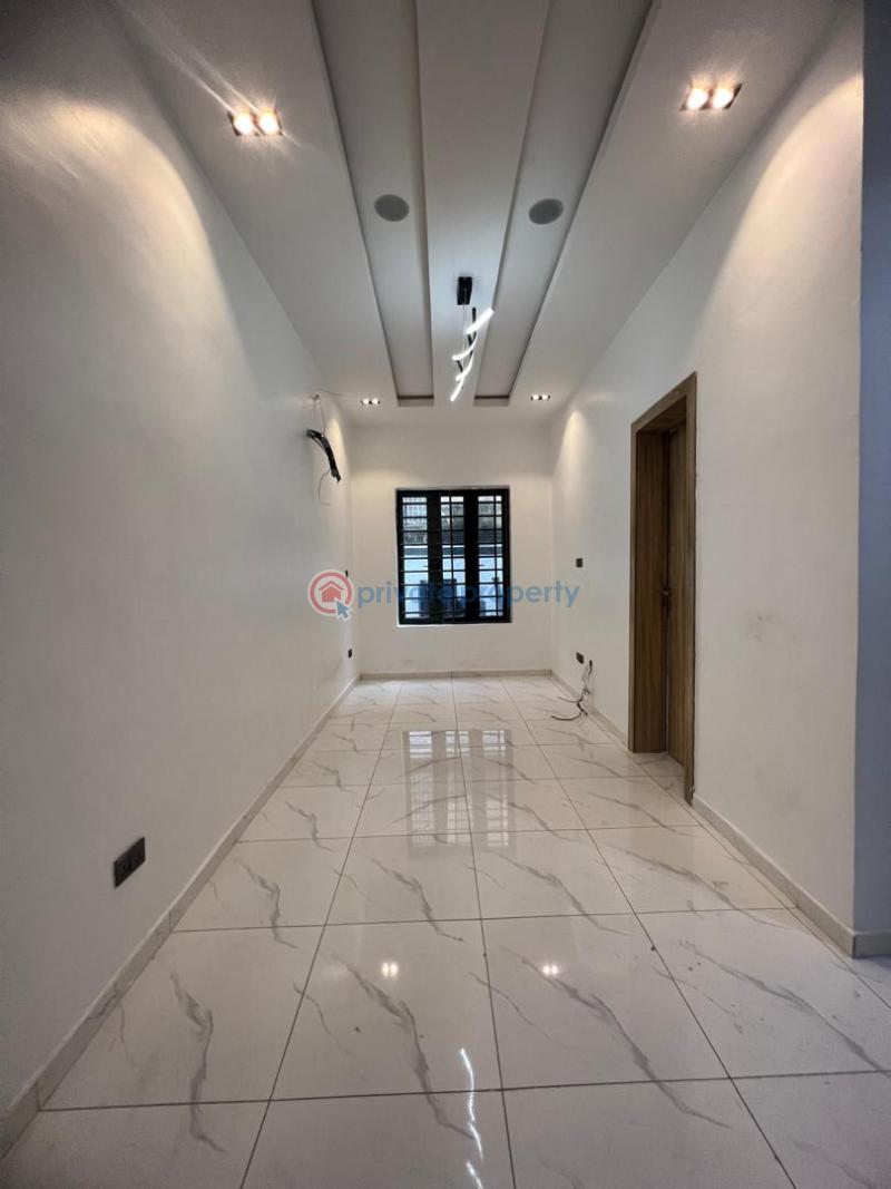 1 bedroom Mini Flat For Rent Ologolo Lekki Phase 1 Lagos - 3