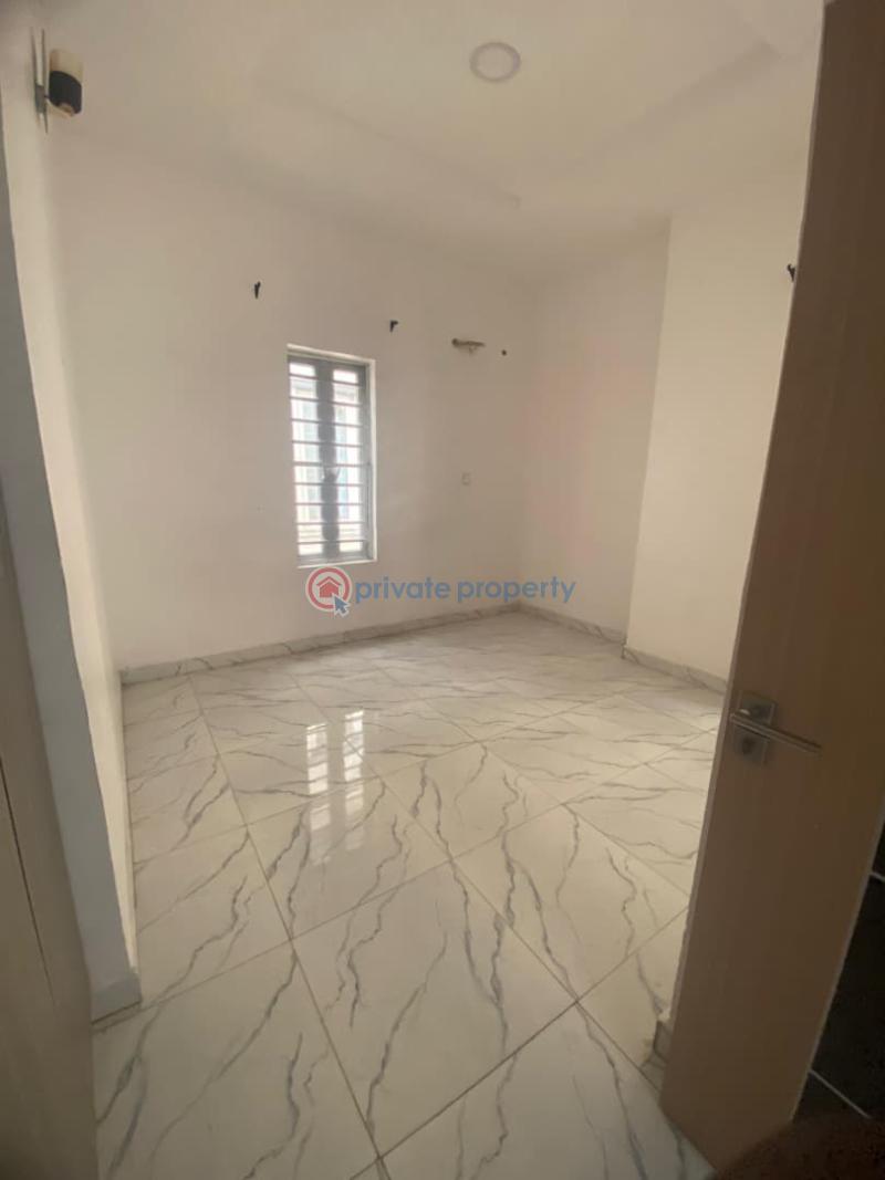 1 bedroom Mini Flat For Rent Chevron Lekki Phase 2 Lagos - 3