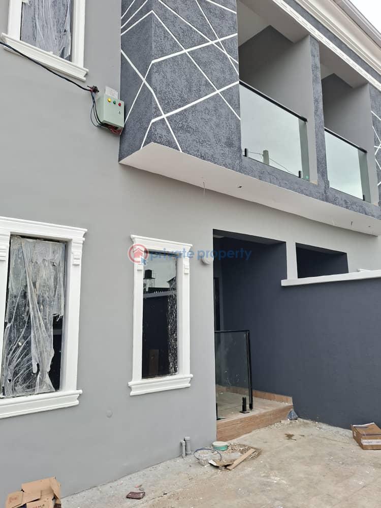 4 bedroom Detached Duplex For Sale Ayobo Ipaja Rd Lgs Ayobo Ipaja Lagos - 1