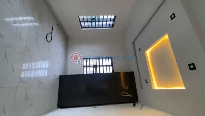 2 bedroom Block Of Flats For Rent Yaba Gra Yaba Lagos - 11