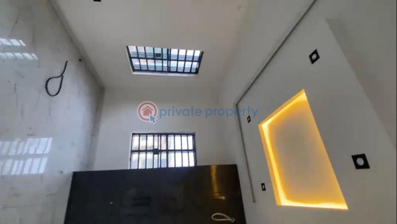2 bedroom Block Of Flats For Rent Yaba Gra Yaba Lagos - 9