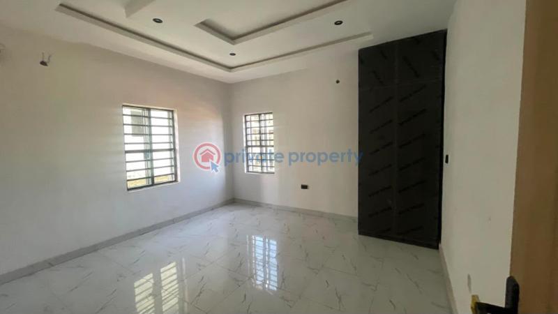 2 bedroom Block Of Flats For Rent Yaba Gra Yaba Lagos - 6