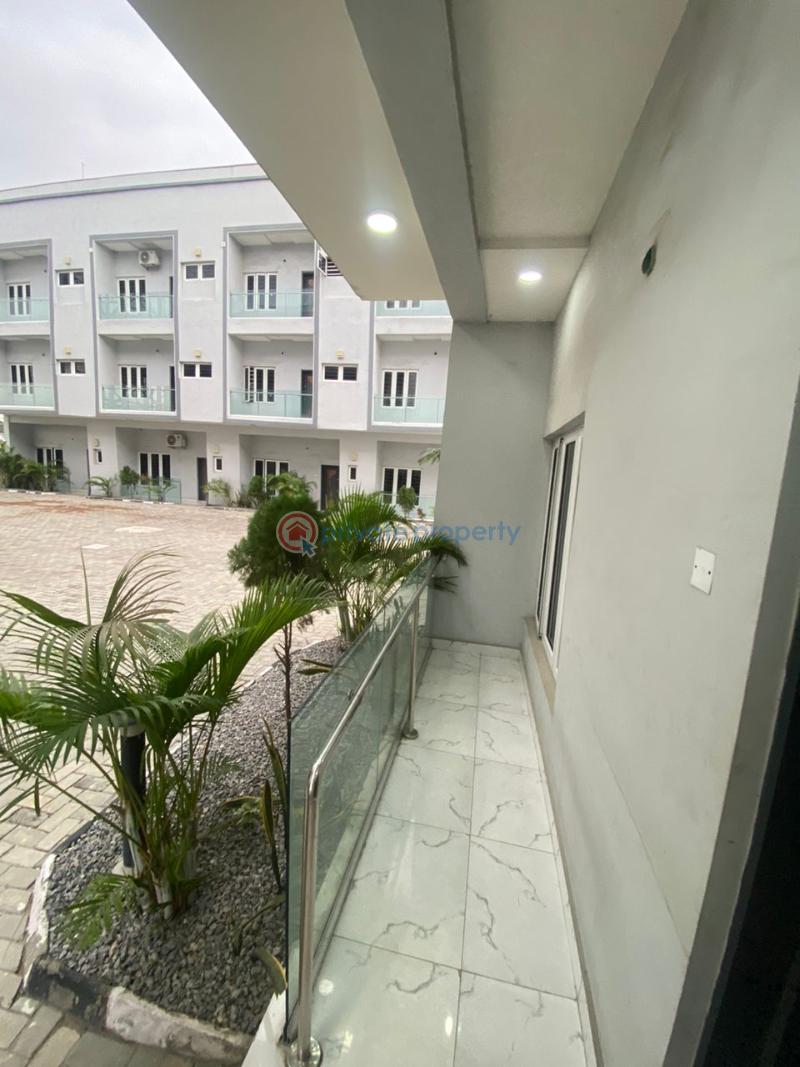 Luxurious newly built studio - 3 1 bedroom Studio Apartment For Rent Ilaje Ajah Lagos - 3