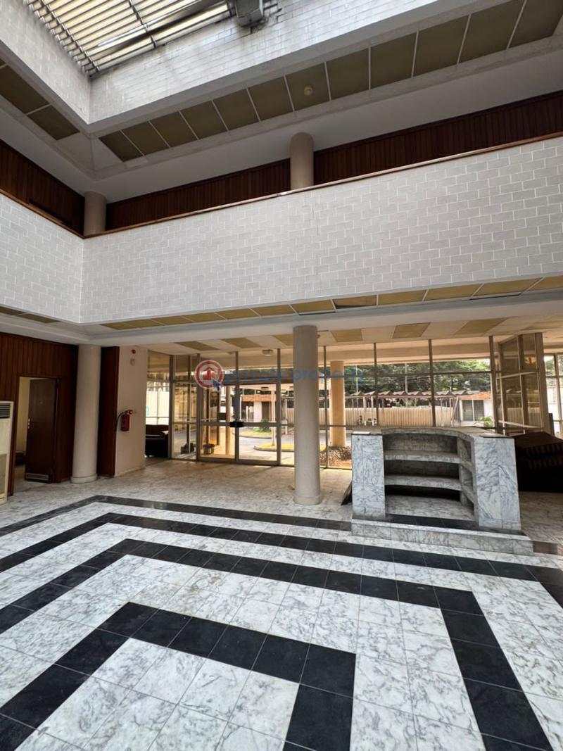 Luxurious office space - 3 10 bedroom Office For Rent Victoria Island Lagos - 3