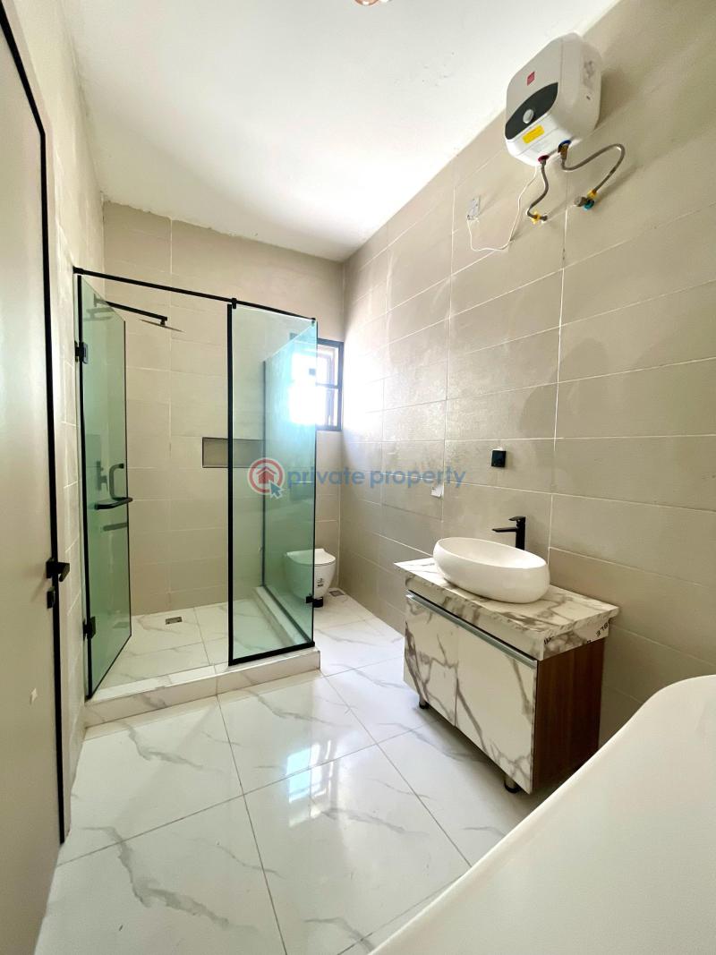 5 bedroom Detached Duplex For Sale Second Toll Gate Chevron Drive Lekki Lagos - 5