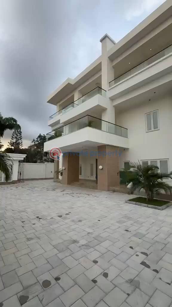 7 bedroom Detached Duplex For Sale Maitama Abuja Phase 1  - 0
