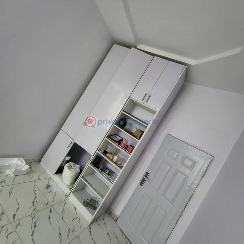 1 bedroom Shared Apartment For Rent Ikota Lekki Phase 2 Lagos - 4