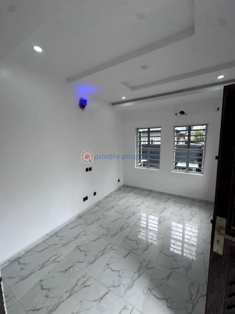1 bedroom Mini Flat For Rent Ologolo Lekki Lagos - 3