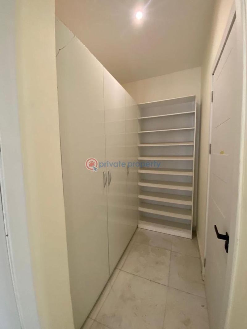 3 bedroom Block Of Flats For Sale Osapa Lekki Lagos - 5