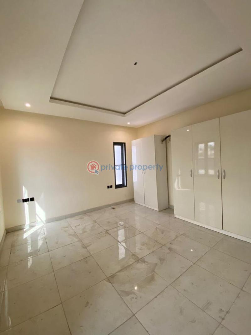 3 bedroom Block Of Flats For Sale Osapa Lekki Lagos - 1