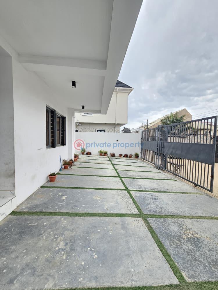 4 bedroom Detached Duplex For Sale Ologolo Lekki Lagos - 1