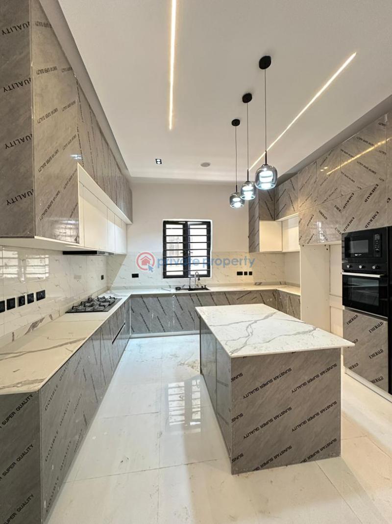 5 bedroom Detached Duplex For Sale Victoria Garden City Lekki Lagos - 2