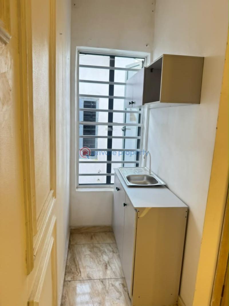 1 bedroom Mini Flat For Rent Vgc Lekki Lagos - 2