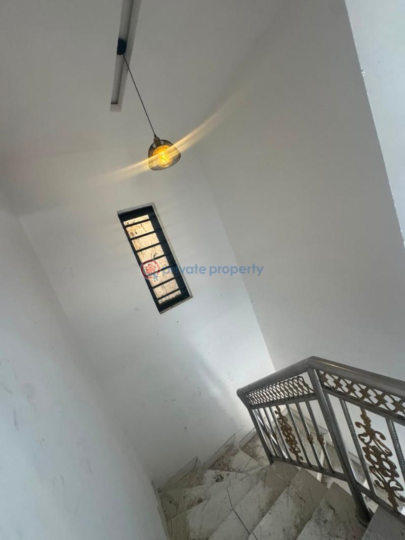 1 bedroom Mini Flat For Rent Vgc Lekki Lagos - 3