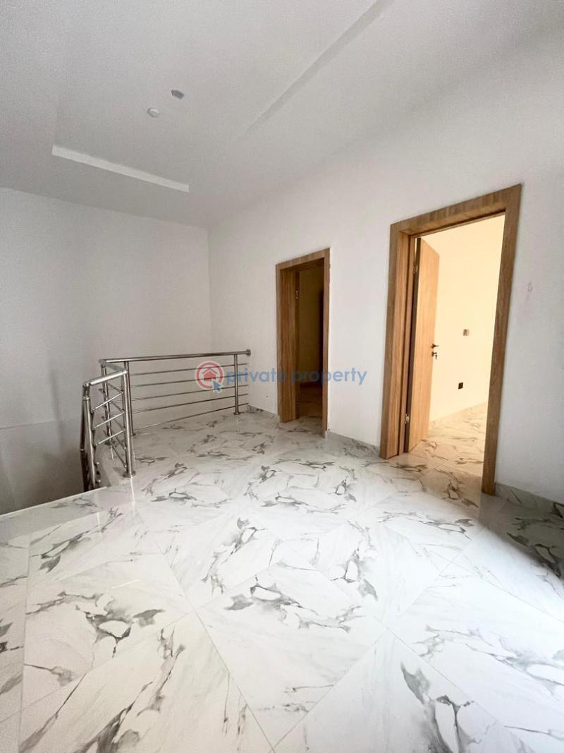Luxurious terrace - 18 4 bedroom Terraced Duplex For Sale Ajah Lagos - 18