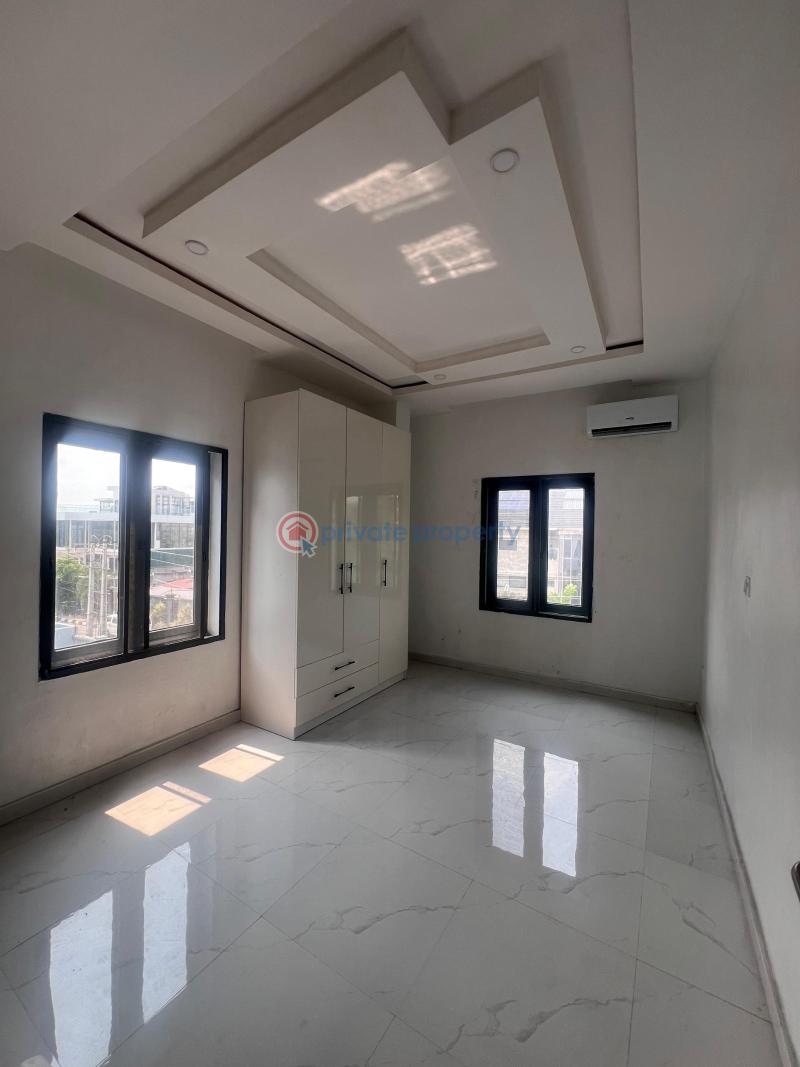 2 bedroom Block Of Flats For Rent Ikoyi Lagos - 10