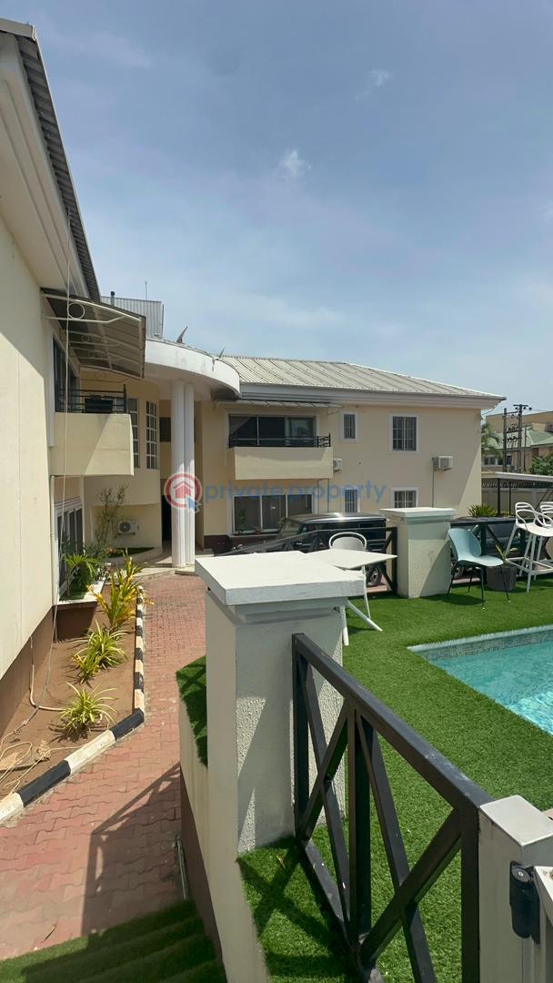 3 bedroom Shared Apartment For Rent Parkview Estate Ikoyi Lagos - 2