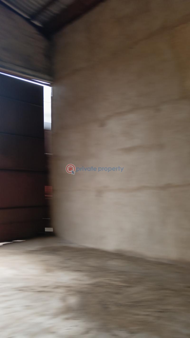 2 bedroom Warehouse For Rent Industrial Eric Moore Surulere Lagos - 2