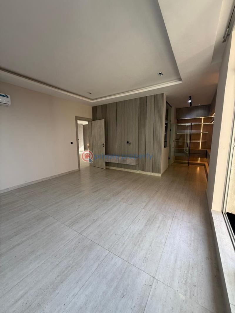 2 bedroom Block Of Flats For Sale Lekki Phase 1 Lagos - 12