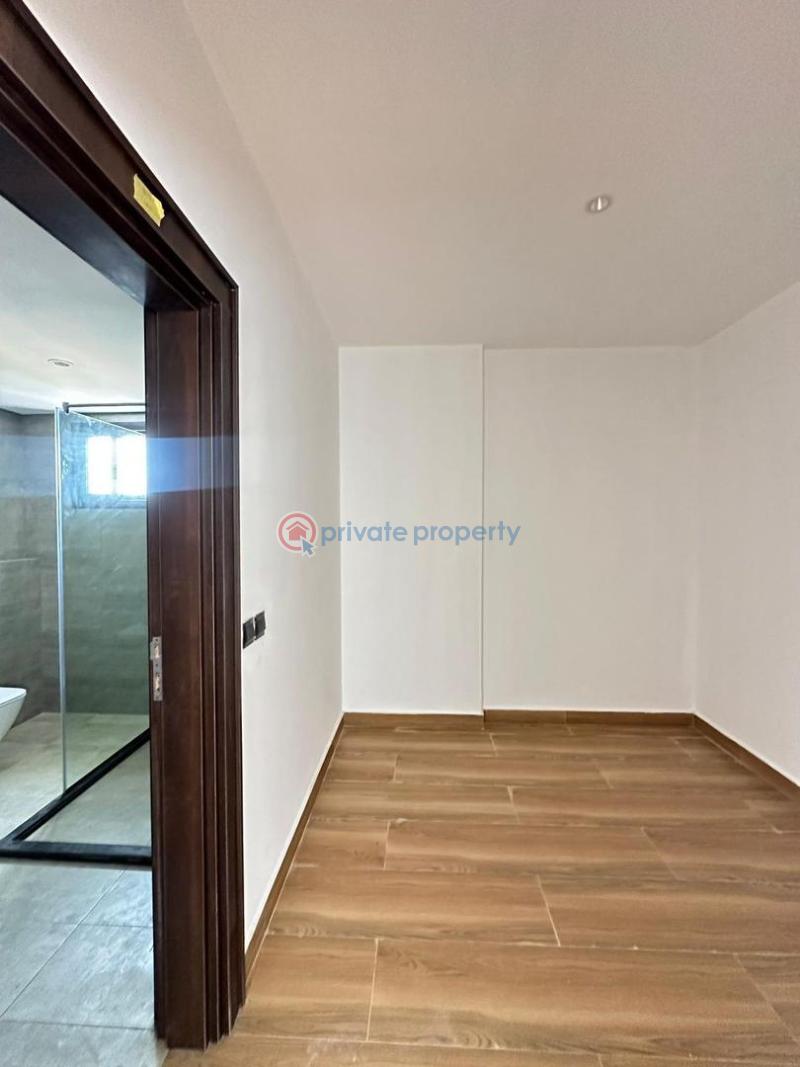 4 bedroom Maisonette For Sale Banana Island Ikoyi Lagos - 9