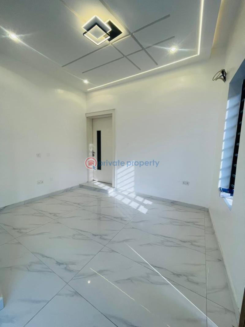 4 bedroom Detached Duplex For Sale Luxuriously Built 4 Bedroom Detached Plus Study And Bq In A Secured Estate , Ojodu River Valley Estate Ojodu Lagos - 17