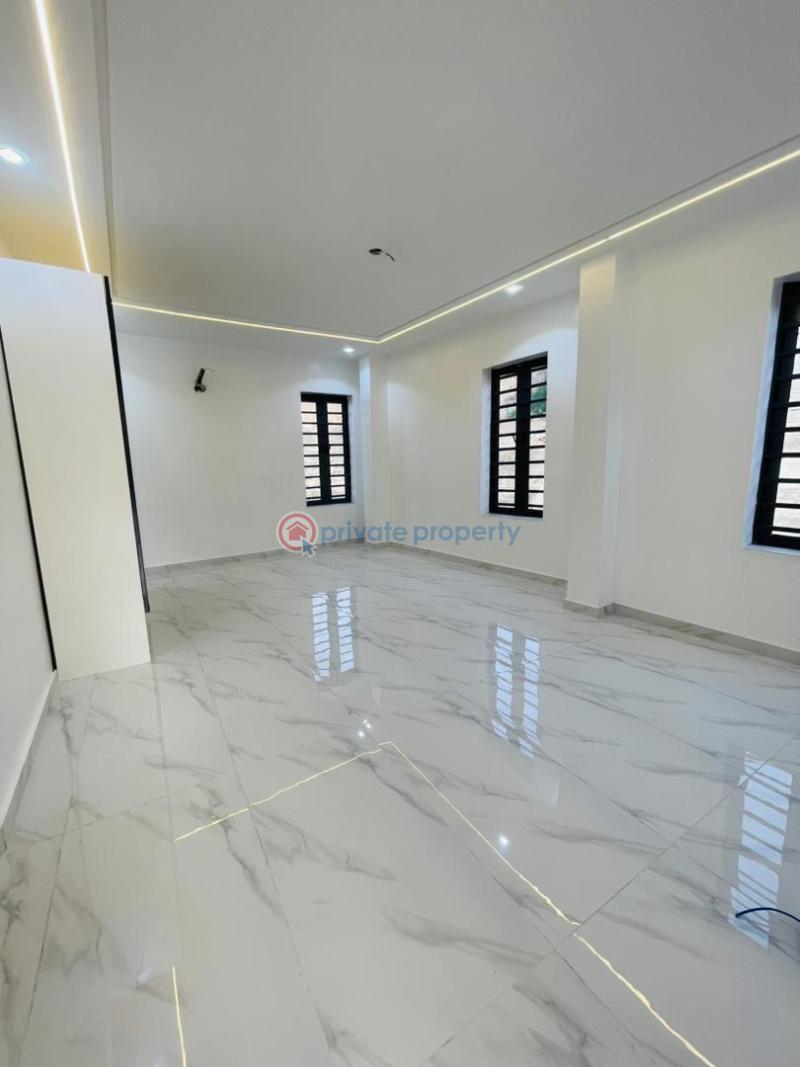 4 bedroom Detached Duplex For Sale Luxuriously Built 4 Bedroom Detached Plus Study And Bq In A Secured Estate , Ojodu River Valley Estate Ojodu Lagos - 18