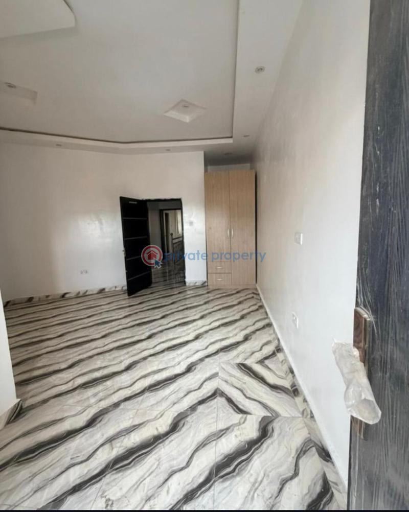 4 bedroom Semi detached Duplex For Sale Surulere, Lagos Surulere Lagos - 3