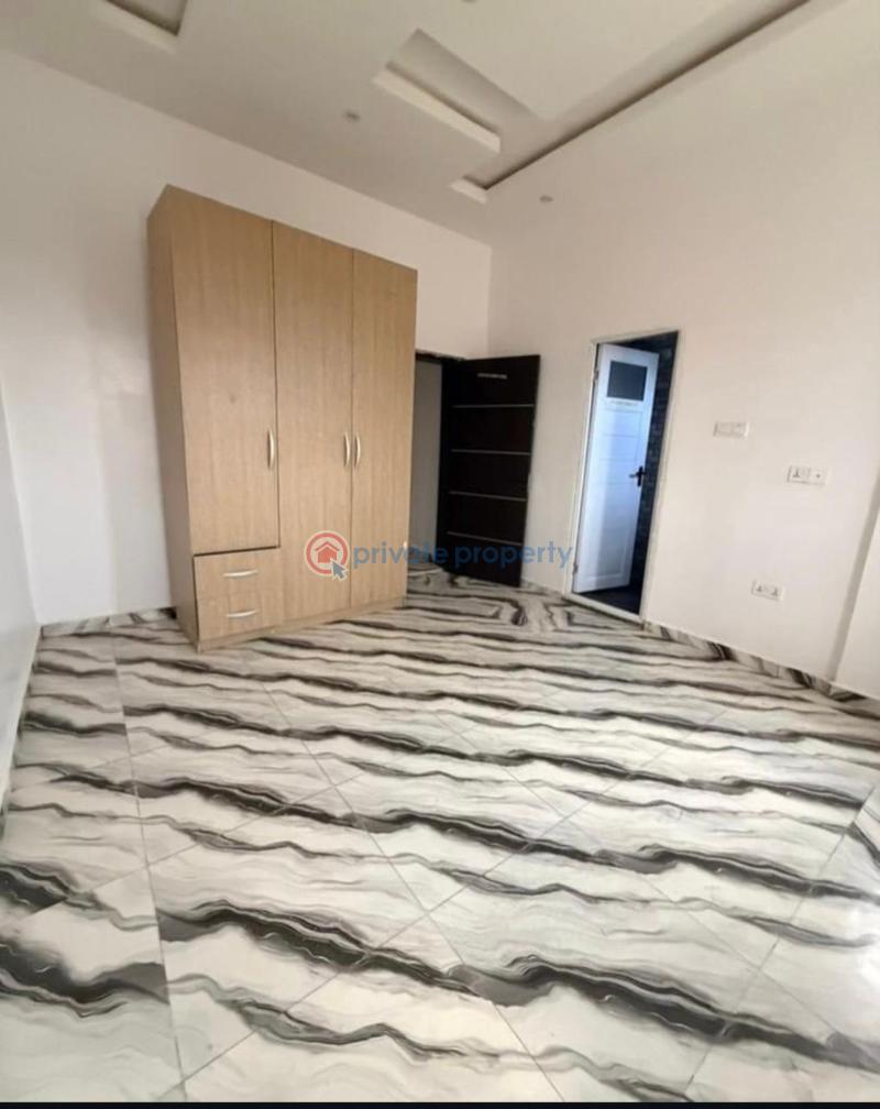 4 bedroom Semi detached Duplex For Sale Surulere Lagos - 5