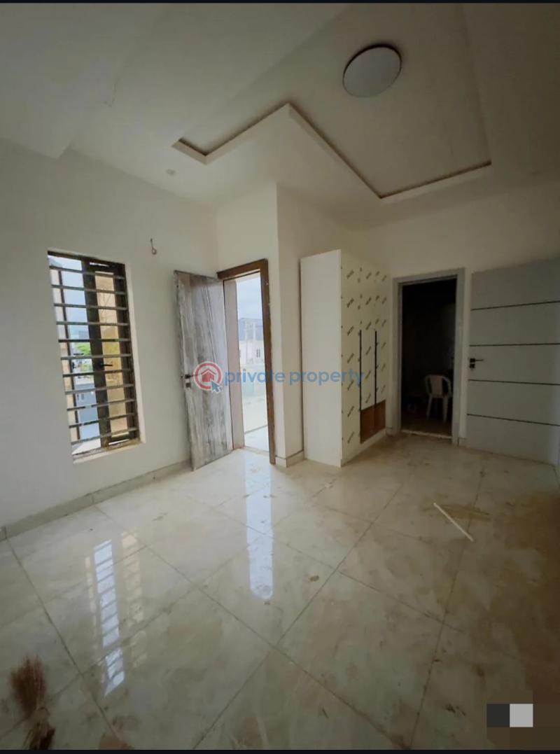 4 bedroom Semi detached Duplex For Sale Ogudu GRA Lagos - 5