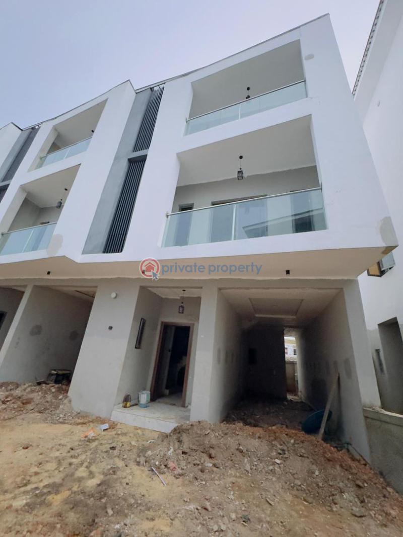 4 bedroom Terraced Duplex For Sale In An Estate Ogudu GRA Lagos - 8