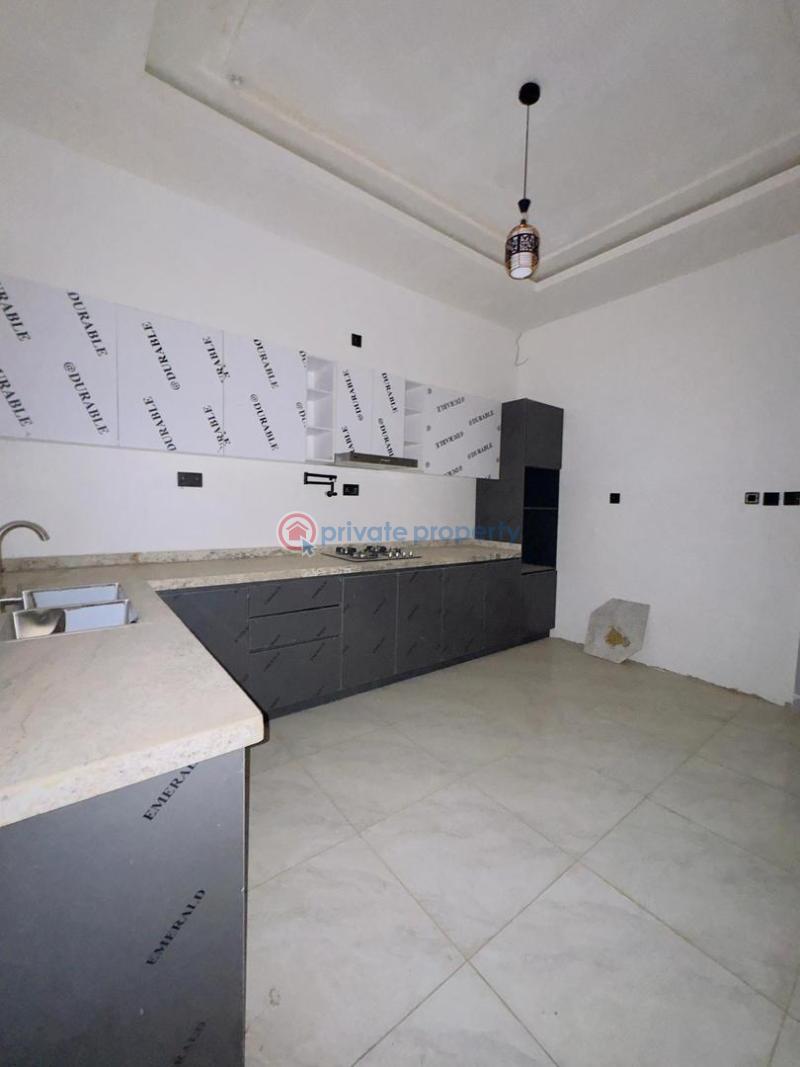 4 bedroom Terraced Duplex For Sale In An Estate Ogudu GRA Lagos - 11